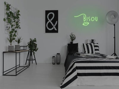 Bisou LED Neon Sign - Green