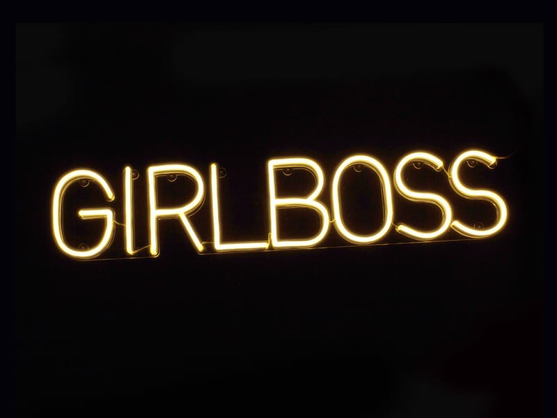 GIRLBOSS Neon Sign - White